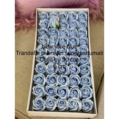 Trandafiri de săpun premium superparfumați New lake blue