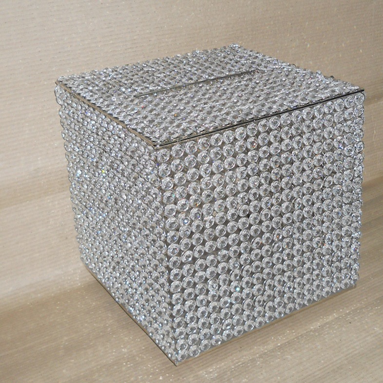 cutie dar cristale cub 30 cm cod 1841 argintiu mic